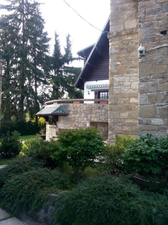 Vilele Lucia Luxury Mens Sana Sinaia Esterno foto